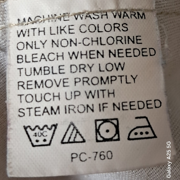 34x29 Izod Chinos 34X29 - Picture 5 of 7